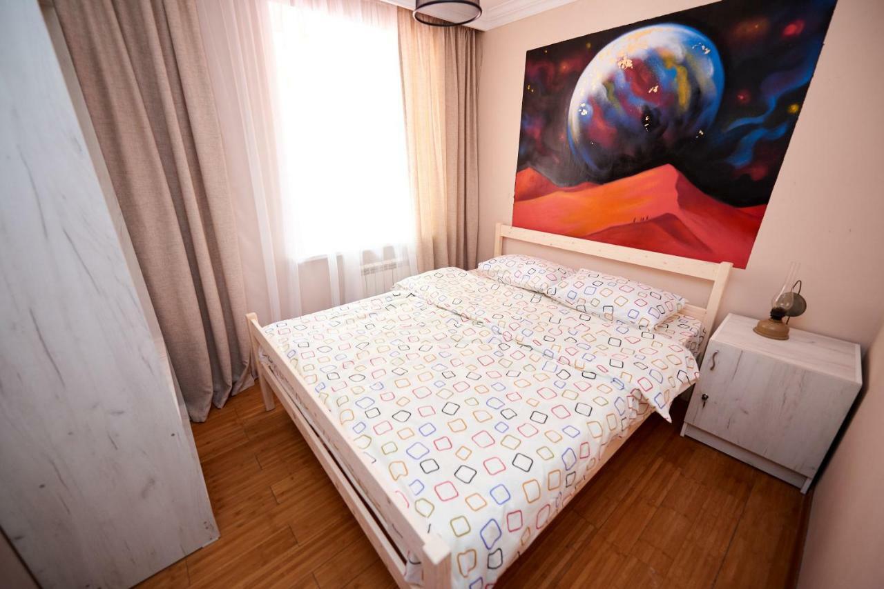 Wanderlust Hostel Almaty Exterior foto